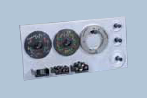 Off road set: 2 flange plate adaptors, coloured-coded, two sets of studs incl. 1 wall board, wallchart and Off-Road spacer